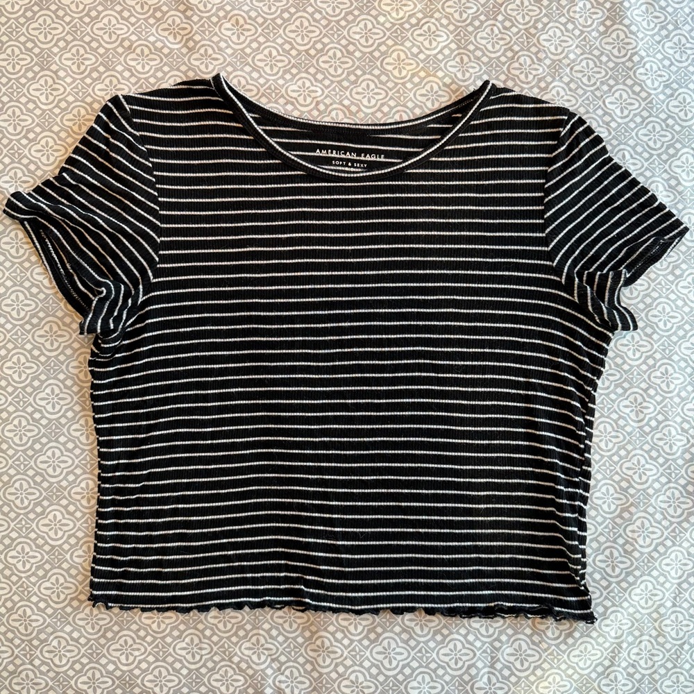 American Eagle Outfitters Black and White Striped Tee